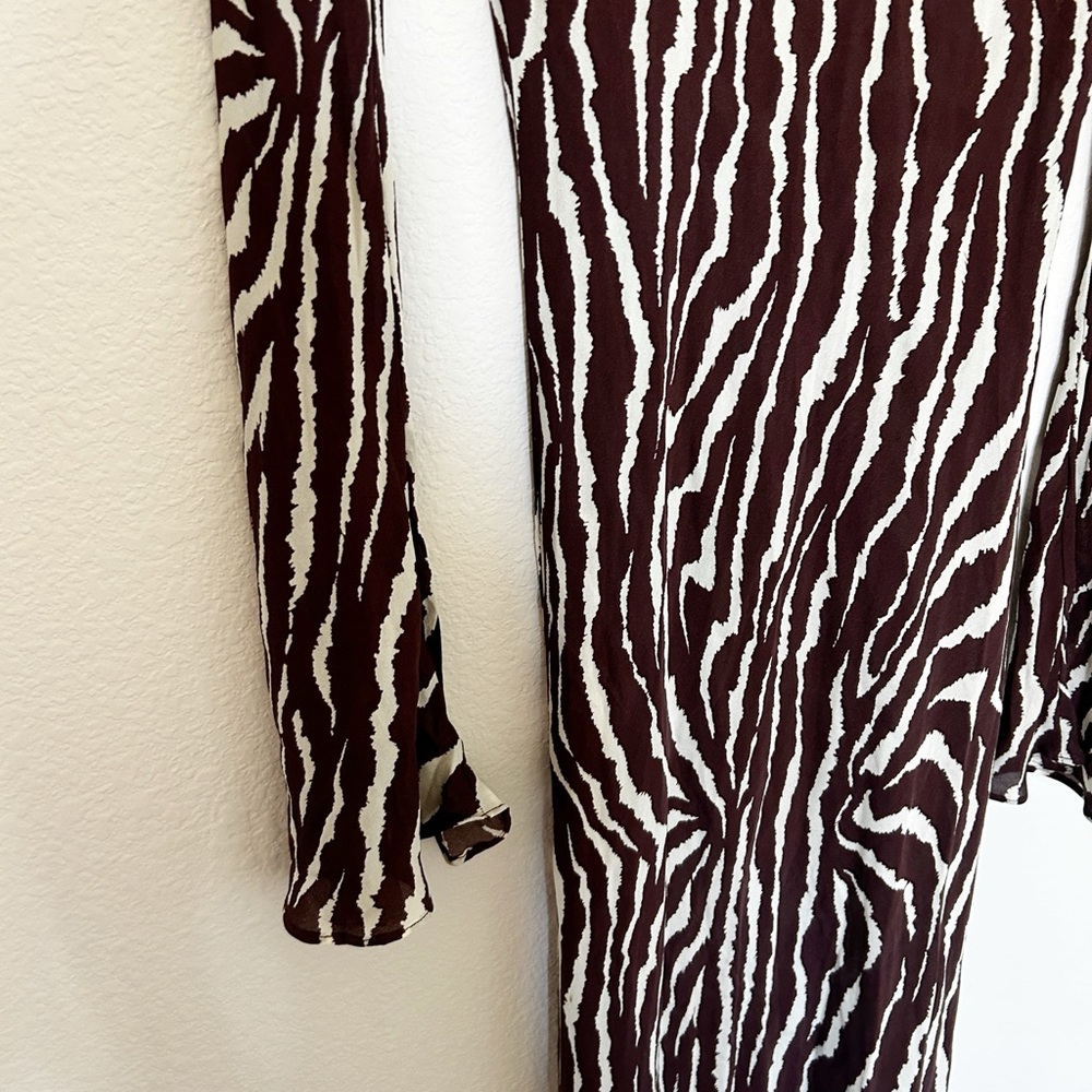Realisation Par Gia Long Sleeve Silk Zebra Maxi Dress Animal - Picture 6 of 13